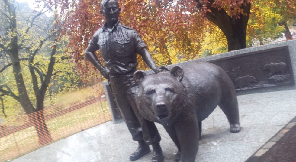 Historia Wojtka - niedźwiedzia który poszedł na wojnę