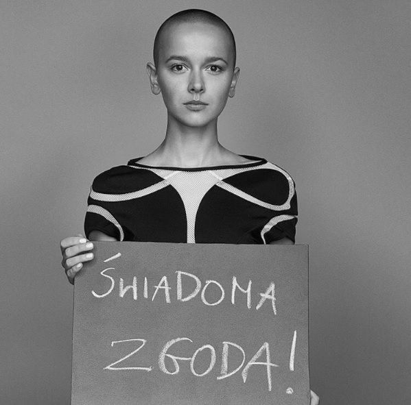 Monika Brodka. Fot. Źródło: (df) thefad.pl / Źródło: facebook.com/anjarubikofficialfanpage