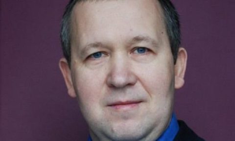 Prokuratura umorzyła śledztwo w sprawie samopodpalenia Piotra Szczęsnego