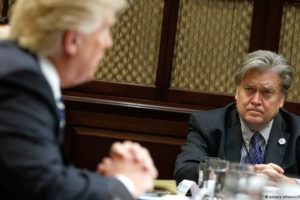 Trump kontra były główny strateg Białego Domu Steve Bannon. "Stracił nie tylko swoją pracę ale i rozum"