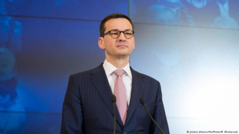 Roman Giertych: List do Morawieckiego, który nabierał ludzi na Chucka Norrisa