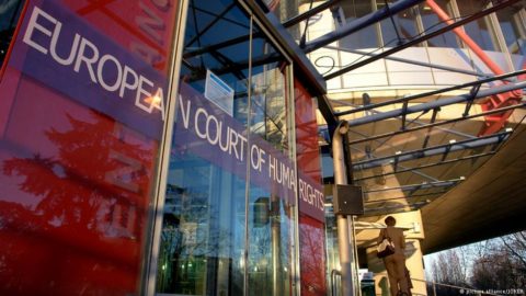 Strasburg: kara dla Polski za nieuzasadnione przetrzymywanie w zamknięciu osób ubiegających się o azyl