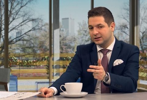 Jaki nazwał Szymona Hołownię „TVN-owskim pajacem.” Jest zawiadomienie do prokuratury