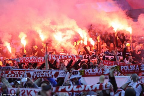 Przegrywać też trzeba potrafić z godnością. Polscy kibice- rasiści o tym zapominają