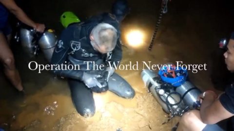 Tajlandzcy komandosi z Navy SEAL opublikowali film z akcji ratunkowej w jaskini Tham Luang