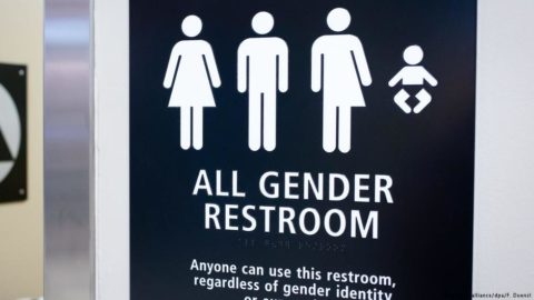 Niemcy. W rejestrach aktów stanu cywilnego pojawi się trzecia płeć: „nikt nie może być  dyskryminowany”