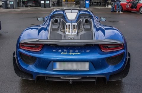 Sportowe samochody: czy muszą być bardzo drogie?