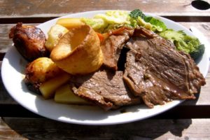Sunday Roast – czyli co Anglicy jedzą w niedzielę?