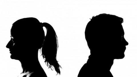 Ks. Stanislaw Walczak: (Nie) święta rodzina