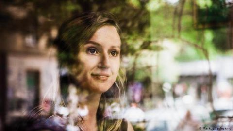 Przez 351 dni była zakładniczką dżihadystów w Syrii, teraz opowiada o woich przeżyciach