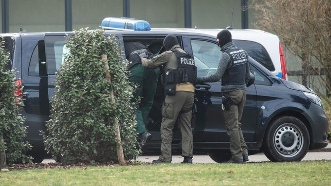 grupa neonazistów chciała doprowadzić do wojny domowej w Niemczech