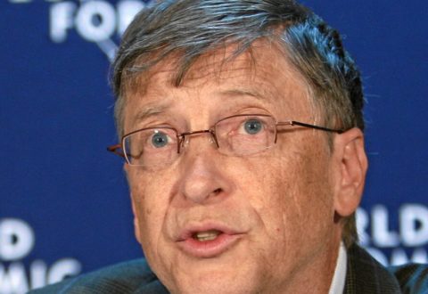 Gates przyznaje się do romansów i przeprasza za relacje z Epsteinem