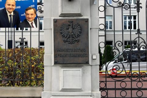 Komputer z którego administrowano setki stron, które publikowały dziesiątki tysięcy rasistowskich wpisów – znajdował się w polskim Ministerstwie Sprawiedliwości!