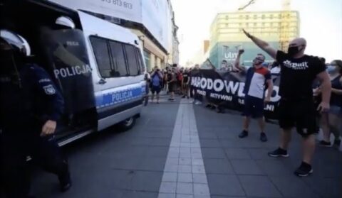 Katowice , faszyści w marszu „stop LGBT”