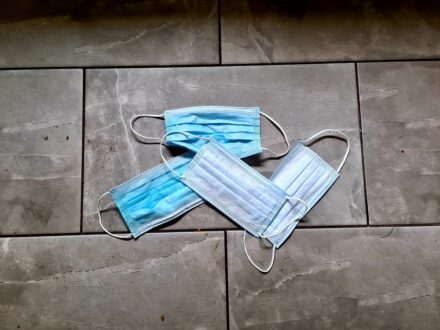 Andrzej Saramonowicz: Jak pojąć  fenomen antycovidowców?