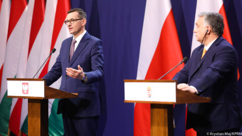 Konflikt Polski z UE: „Wstrzymać pieniądze”, „wzmocnić demokratyczną opozycję”