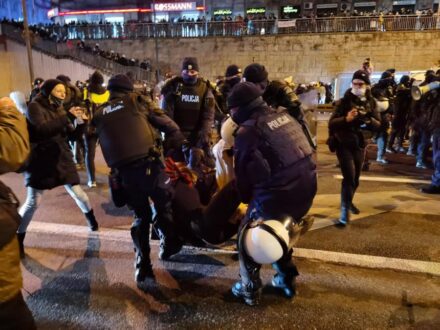 Adam Mazguła: tylu znałem przyzwoitych ludzi w mundurach…