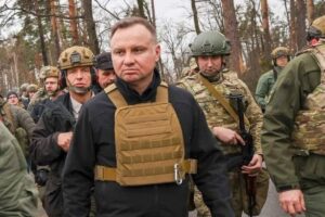 Krzysztof Skiba: Dress code – dziś wszyscy politycy ubierają się jak prezydent Ukrainy