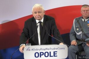 Adam Mazguła: Kaczyński ogłosił, że „opanował rabunek.” Nikt za afery PiS nie odpowiada, rabunek więc opanowany