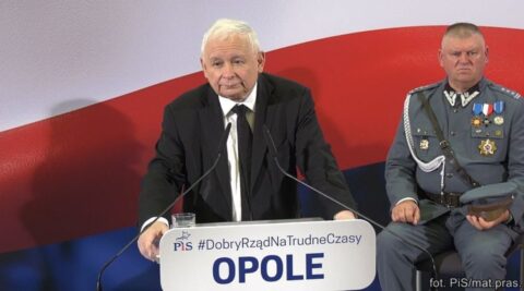 Adam Mazguła: Kaczyński ogłosił, że „opanował rabunek.” Nikt za afery PiS nie odpowiada, rabunek więc opanowany