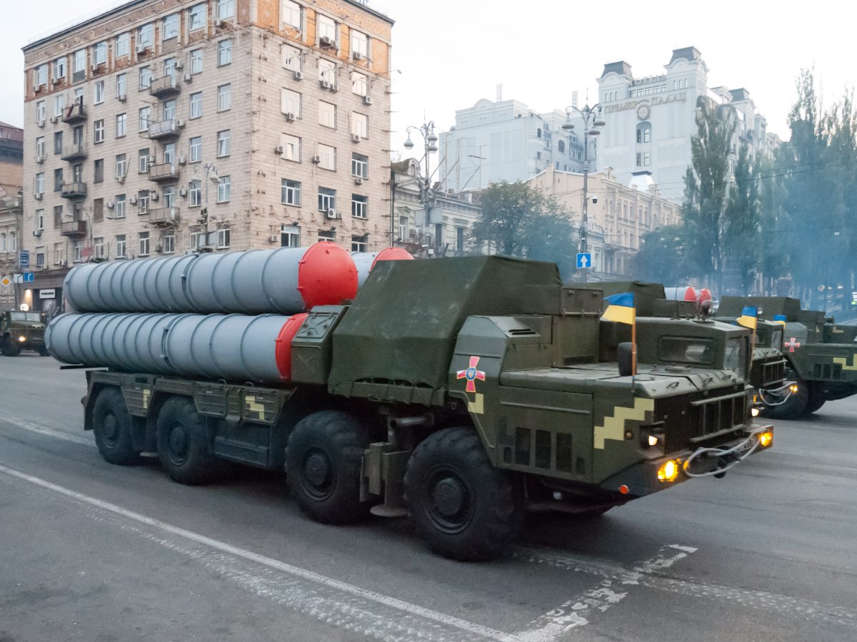 System obrony przeciwlotniczej S-300 w Rosji. Ukraina też takie systemy posiada