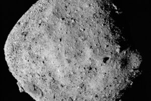 Czy asteroida Bennu uderzy w Ziemię?