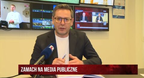 „Miliony dla pisowskich szefów TVP. Już wiadomo, dlaczego się tam zabarykadowali”