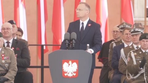 Skiba: Na szczęście ostatni już raz musieliśmy się męczyć słuchając teatralnych wynurzeń prezydenta Dudy