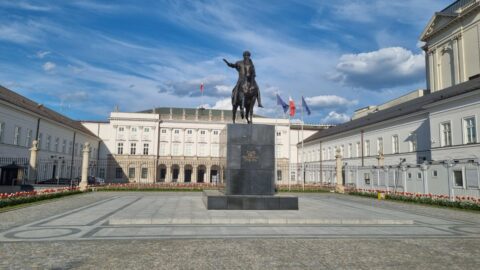 Hołownia mówi „zaprzysiężę”. Giertych odpowiada: „To konstytucyjne nadużycie”