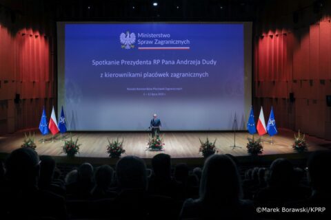 „Ja tu jeszcze wrócę”. Kulisy burzliwego przemówienia Andrzeja Dudy do ambasadorów
