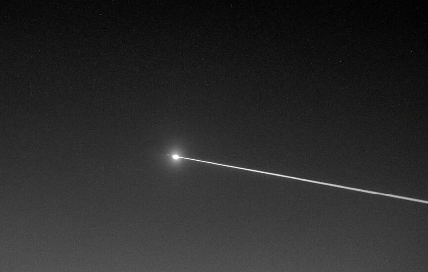 Potężna laserowa broń antydronowa wchodzi do służby w Izraelu – koniec drogich rakiet?