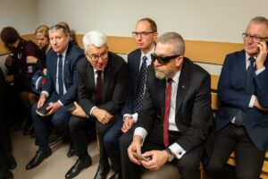 Adam Mazguła: Braun wzywa Boga, Moskwa zaciera ręce. Modlitwy w sądzie zamiast prawa