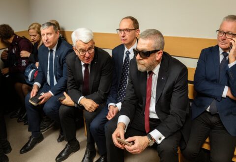 Adam Mazguła: Braun wzywa Boga, Moskwa zaciera ręce. Modlitwy w sądzie zamiast prawa