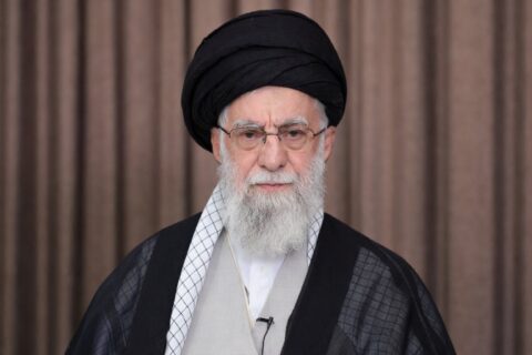 „Chamenei nie żyje” – Trump i Izrael ogłaszają przełom, Iran odpowiada dementi